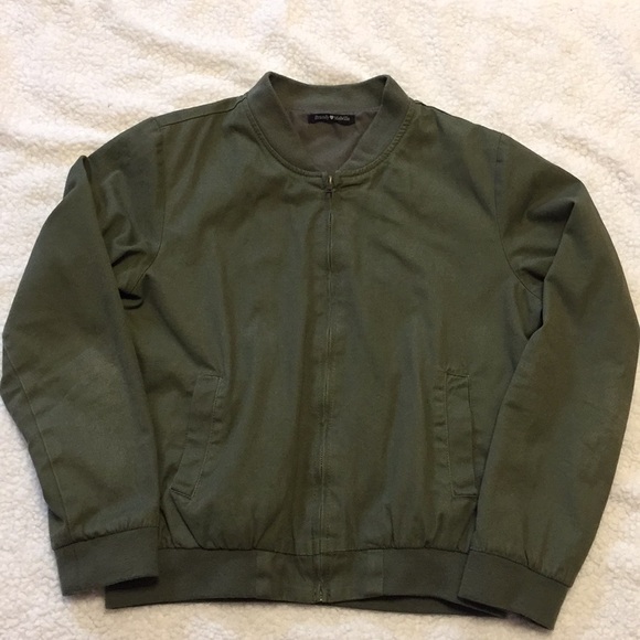 Brandy Melville Jackets & Blazers - Brandy Melville bomber jacket -  Olive Green